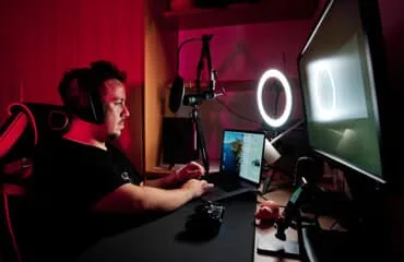 看球直播以英超直播.足球直播为核心，带来高效便捷的体验。 - 看球直播